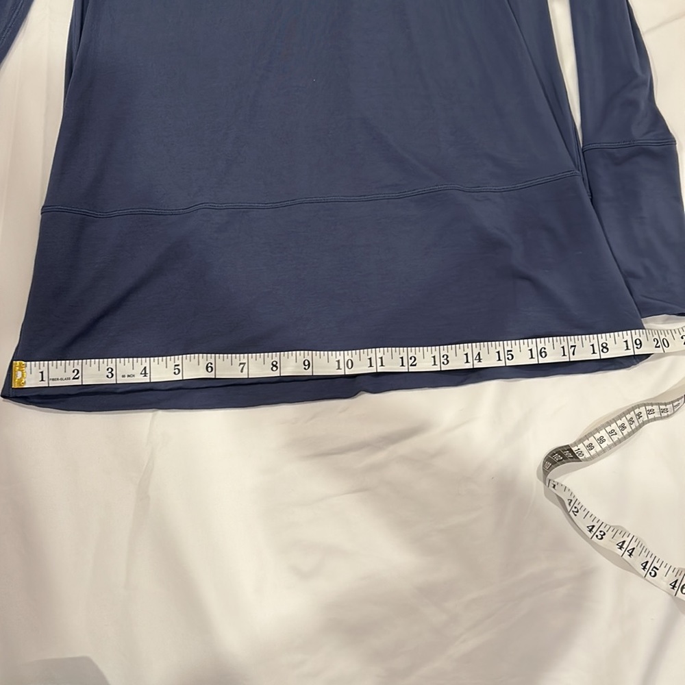 Lululemon Top - Picture 7 of 7